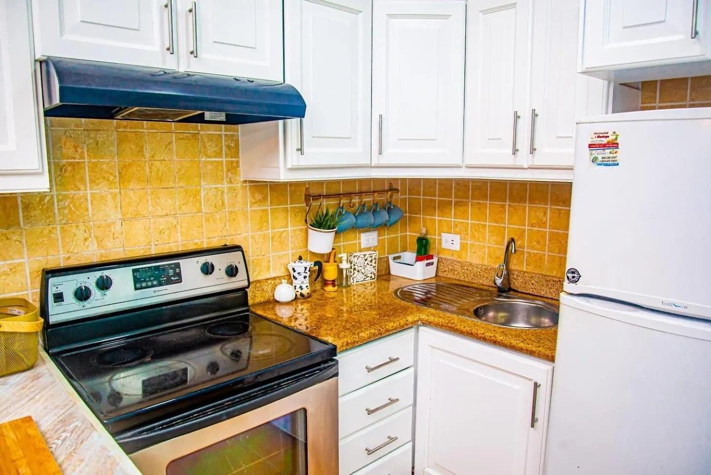 Beautiful 2-Bedroom Apartment In Cocotal With Amazing Lake Views And Pools بونتا كانا