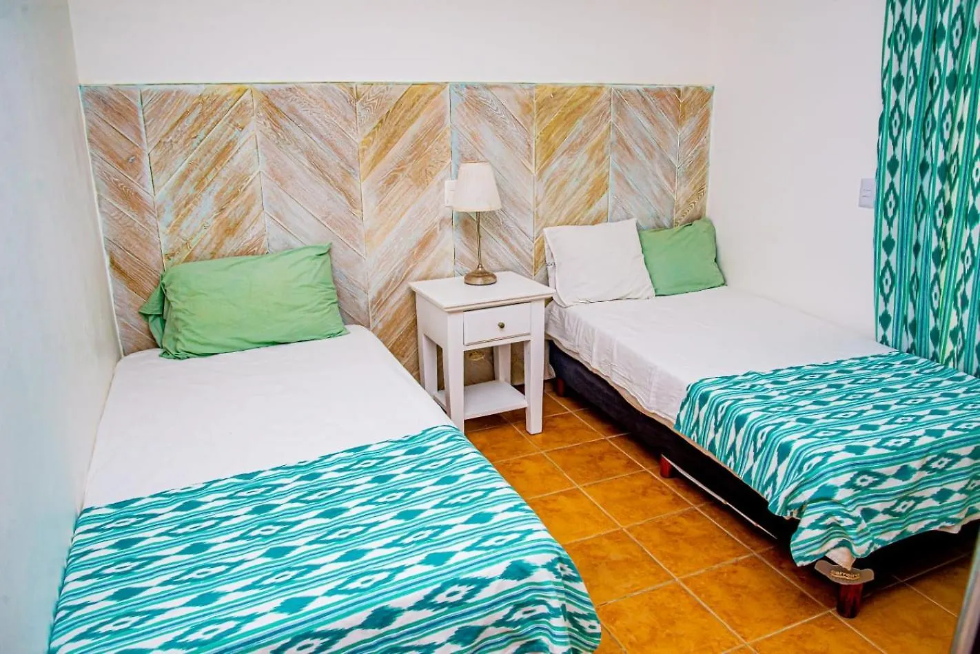 Beautiful 2-Bedroom Apartment In Cocotal With Amazing Lake Views And Pools بونتا كانا